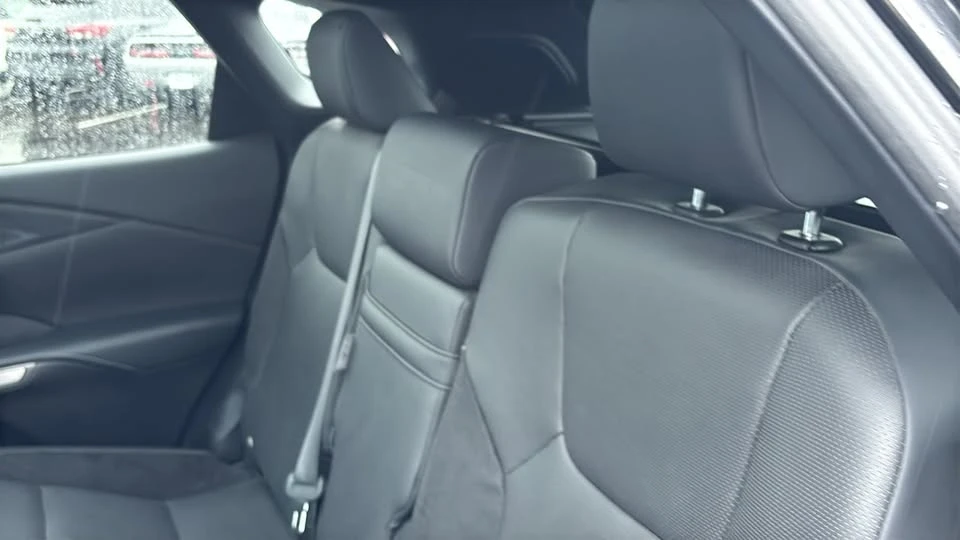 2023 Lexus RX 5th Gen - Image 8 of 14