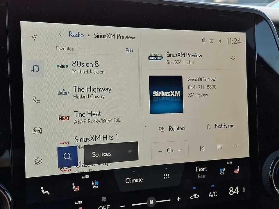 2023 Lexus RX 5th Gen - Image 9 of 16