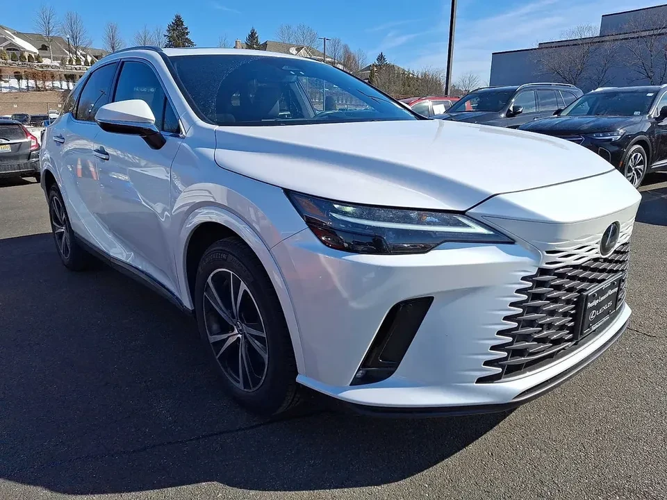2023 Lexus RX 5th Gen - Image 2 of 16