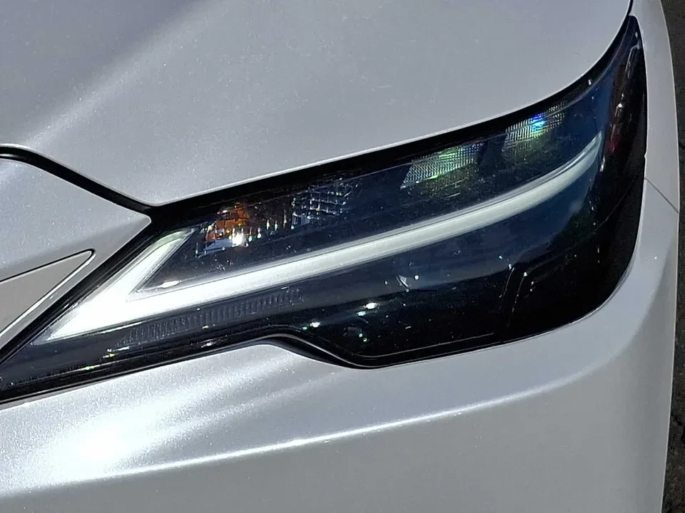 2023 Lexus RX 5th Gen - Image 6 of 16