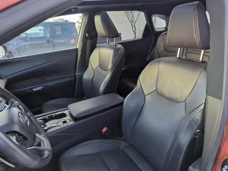 2023 Lexus RX 5th Gen - Image 12 of 15