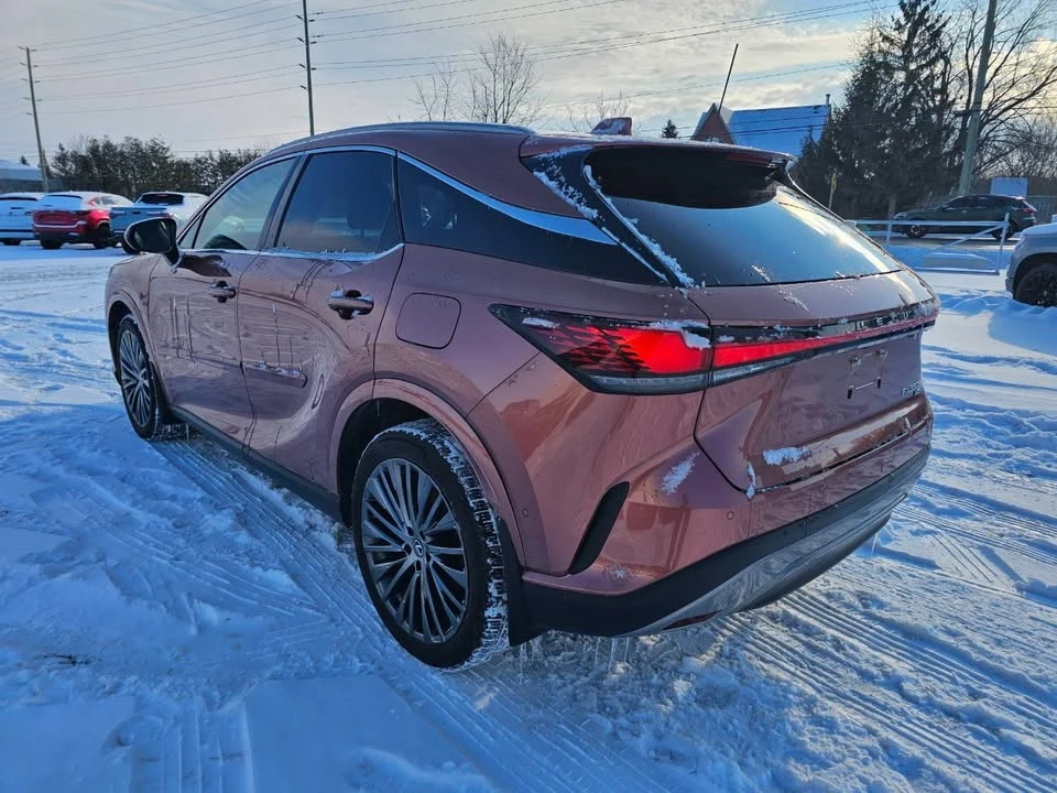 2023 Lexus RX 5th Gen - Image 7 of 20