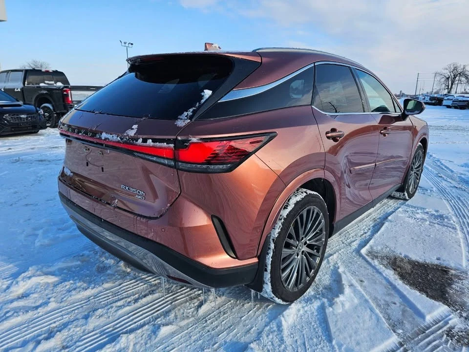2023 Lexus RX 5th Gen - Image 5 of 20