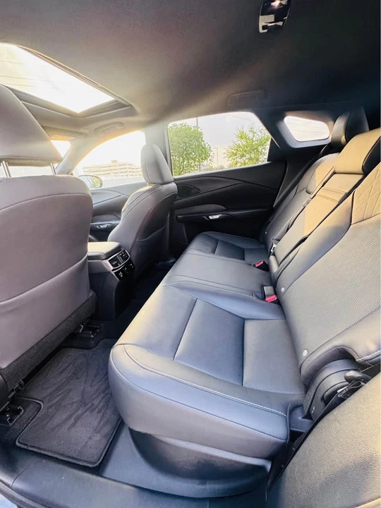 2023 Lexus RX 5th Gen - Image 10 of 10