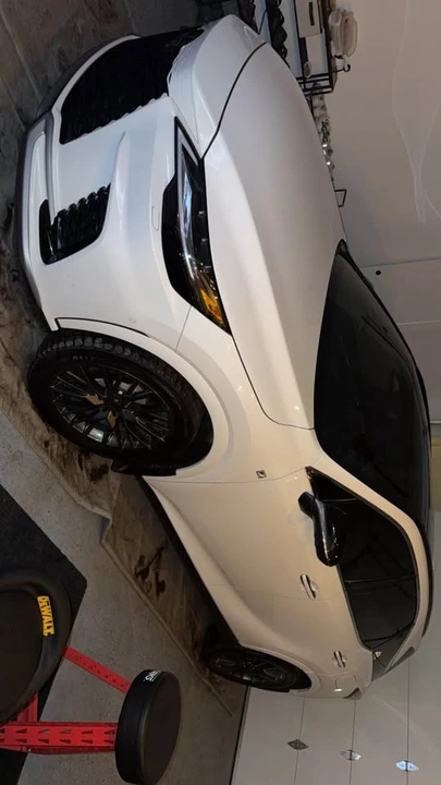 2023 Lexus RX 5th Gen - Image 10 of 10