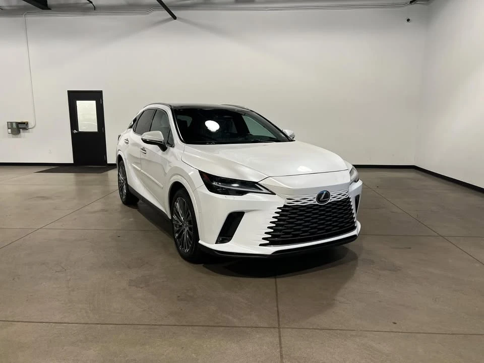 2023 Lexus RX 5th Gen - Image 6 of 19