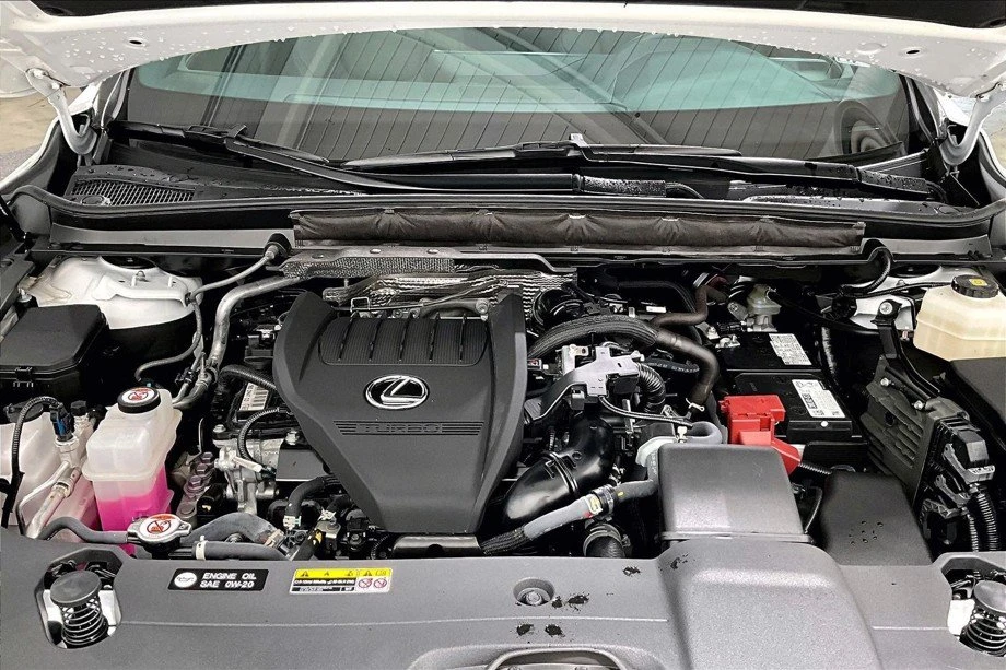 2023 Lexus RX 5th Gen - Image 3 of 7