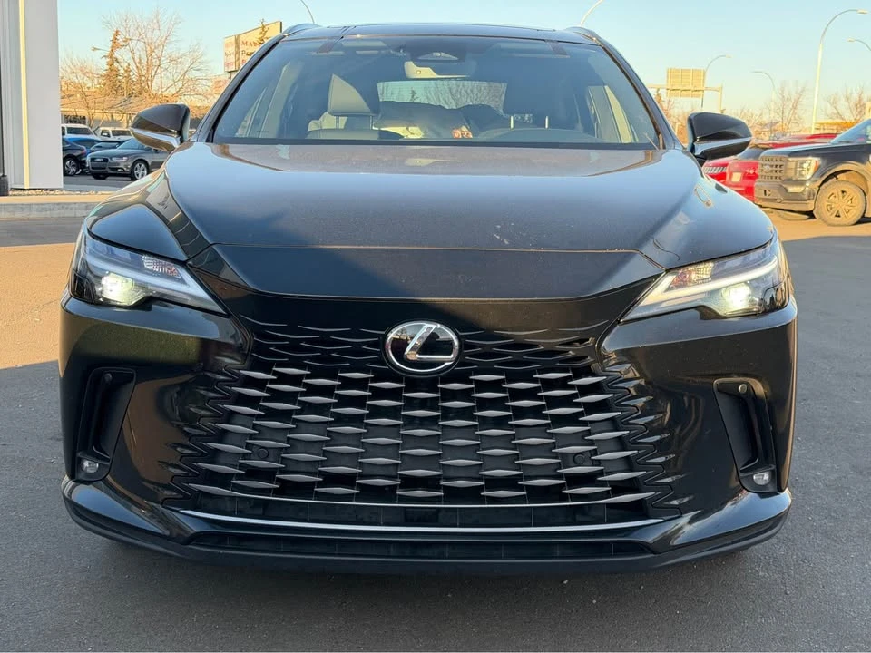 2023 Lexus RX 5th Gen - Image 3 of 16
