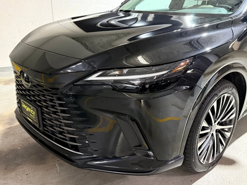 2023 Lexus RX 5th Gen - Image 7 of 16