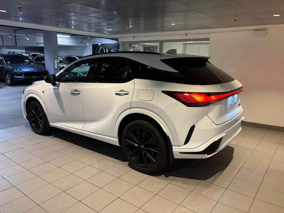 2023 Lexus RX 5th Gen - Image 3 of 9