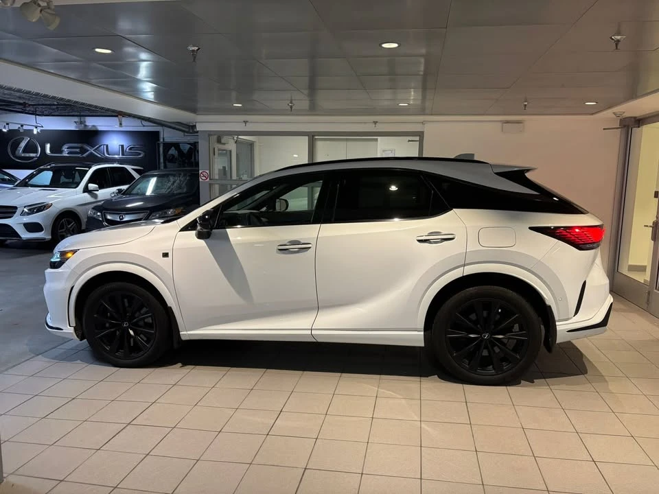 2023 Lexus RX 5th Gen - Image 2 of 9