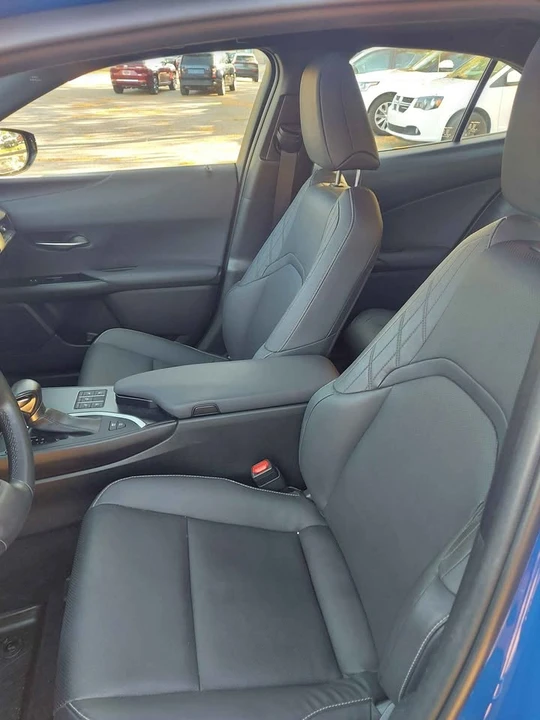 2023 Lexus NX - Image 16 of 16