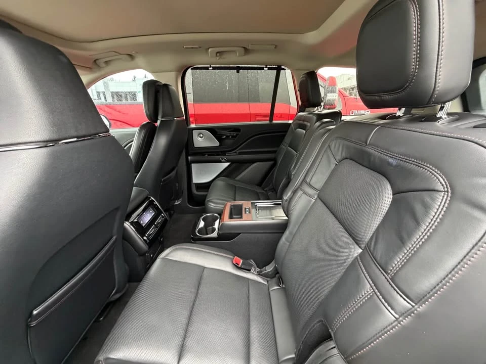 2023 Lincoln Aviator 2nd Gen - Image 15 of 18