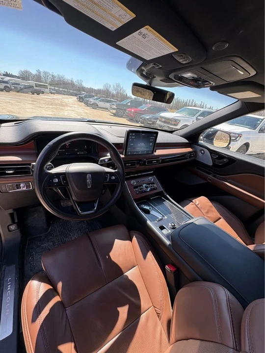 2023 Lincoln Aviator 2nd Gen - Image 5 of 9