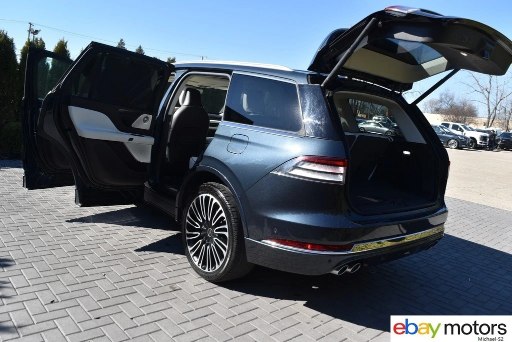 2023 Lincoln Aviator 2nd Gen - Image 18 of 21
