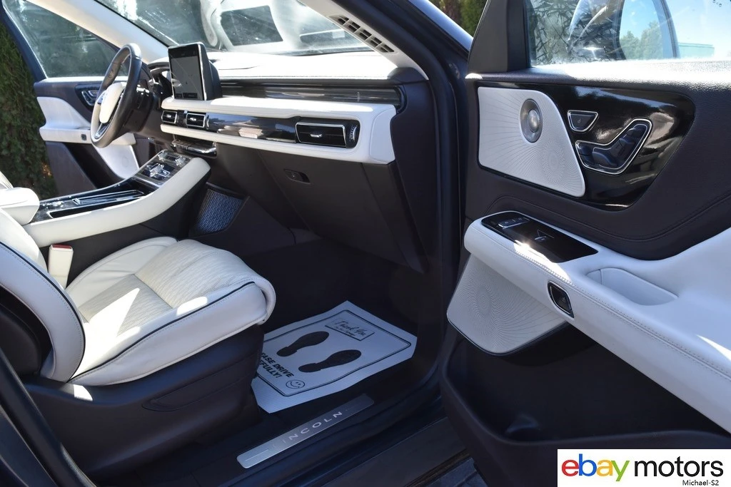 2023 Lincoln Aviator 2nd Gen - Image 16 of 21