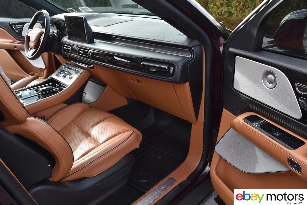 2023 Lincoln Aviator 2nd Gen - Image 16 of 21