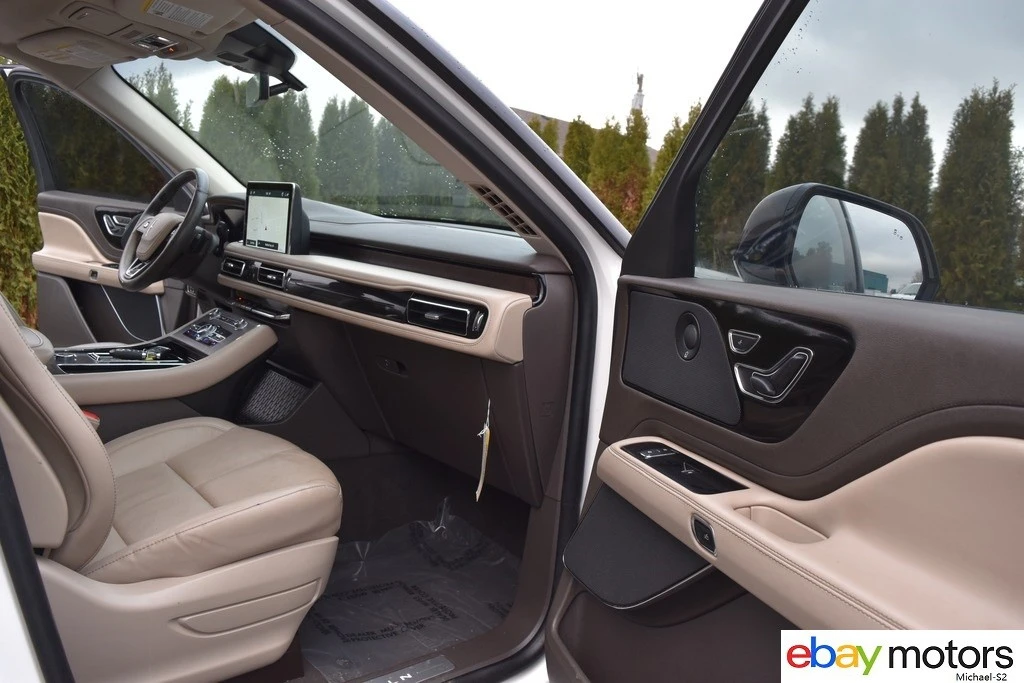 2023 Lincoln Aviator 2nd Gen - Image 18 of 21