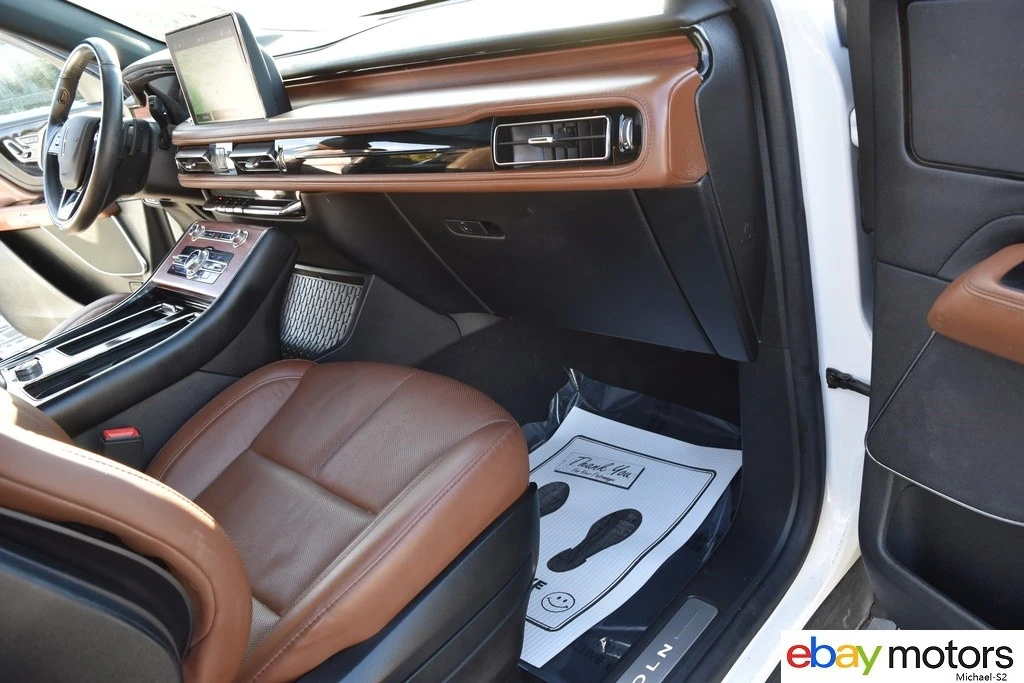 2023 Lincoln Aviator 2nd Gen - Image 16 of 21
