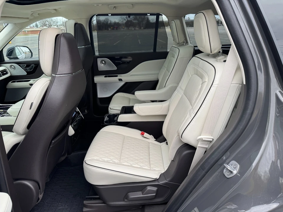 2023 Lincoln Aviator 2nd Gen - Image 11 of 21