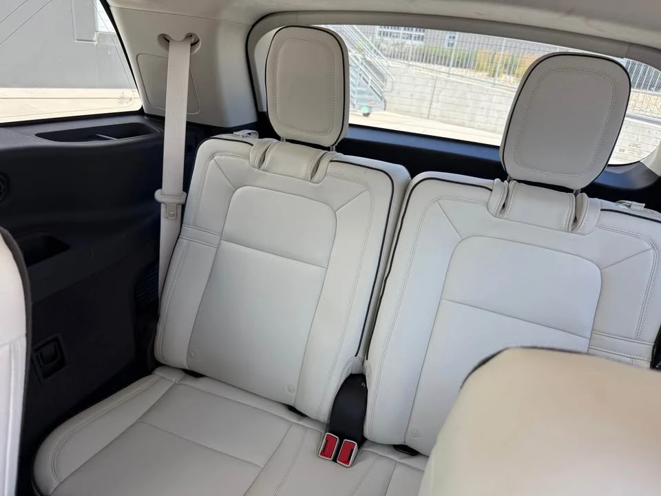 2023 Lincoln Aviator 2nd Gen - Image 12 of 12