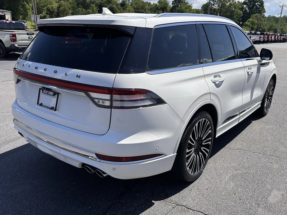 2023 Lincoln Aviator 2nd Gen - Image 6 of 21