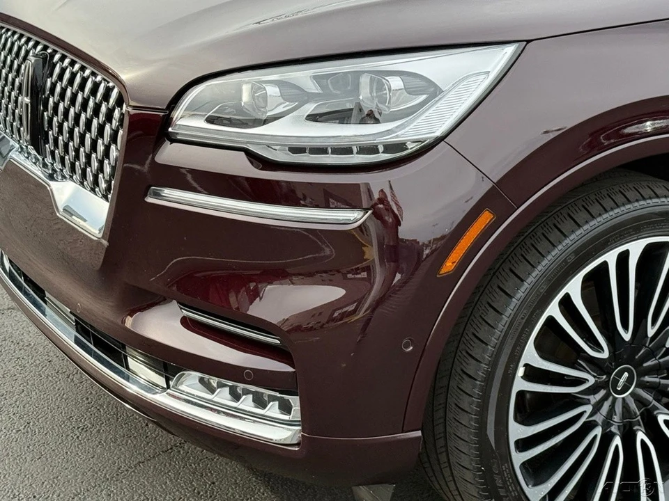 2023 Lincoln Aviator 2nd Gen - Image 9 of 12
