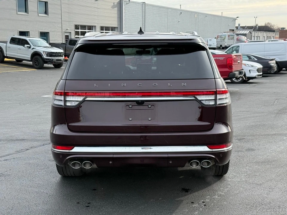 2023 Lincoln Aviator 2nd Gen - Image 4 of 12