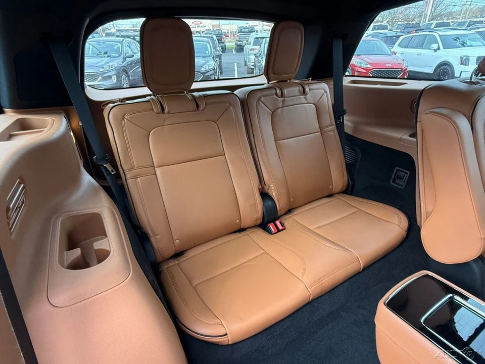 2023 Lincoln Aviator 2nd Gen - Image 15 of 21