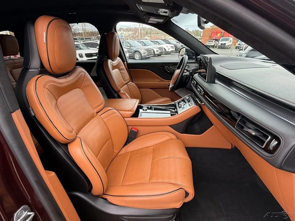 2023 Lincoln Aviator 2nd Gen - Image 20 of 21