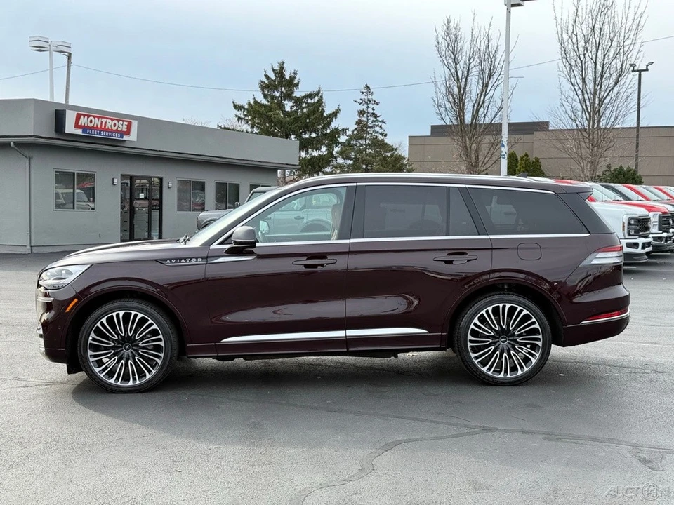 2023 Lincoln Aviator 2nd Gen - Image 6 of 12