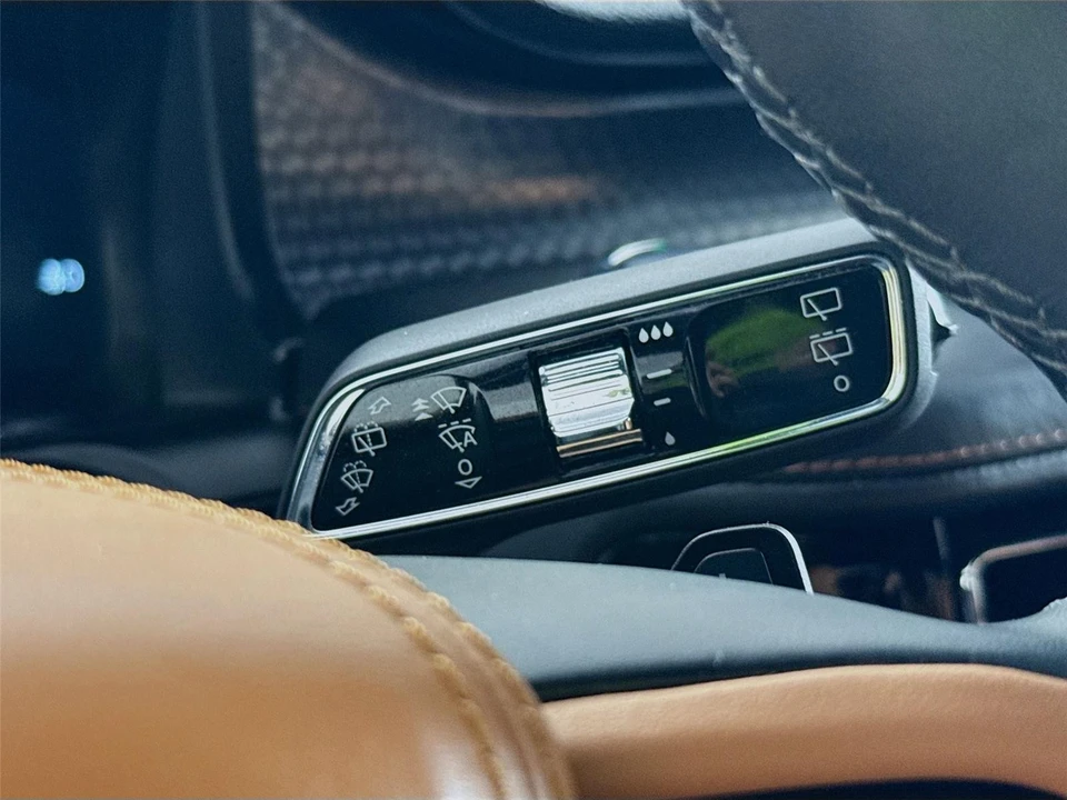2023 Lincoln Aviator 2nd Gen - Image 18 of 31