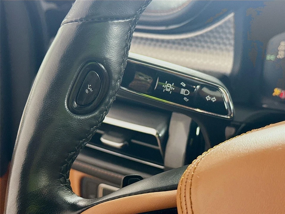 2023 Lincoln Aviator 2nd Gen - Image 16 of 31