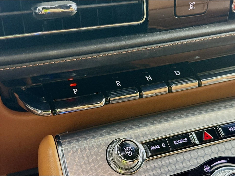 2023 Lincoln Aviator 2nd Gen - Image 22 of 31