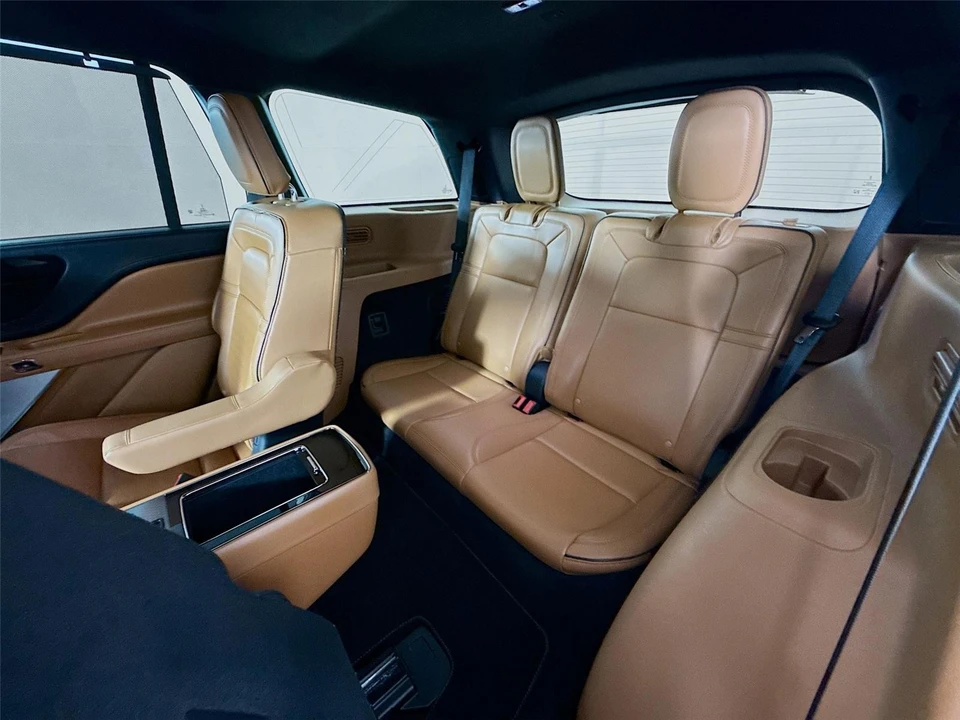 2023 Lincoln Aviator 2nd Gen - Image 27 of 31