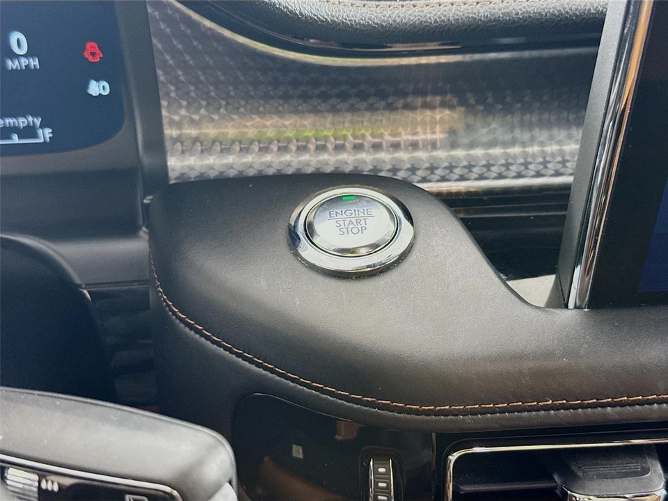 2023 Lincoln Aviator 2nd Gen - Image 23 of 31