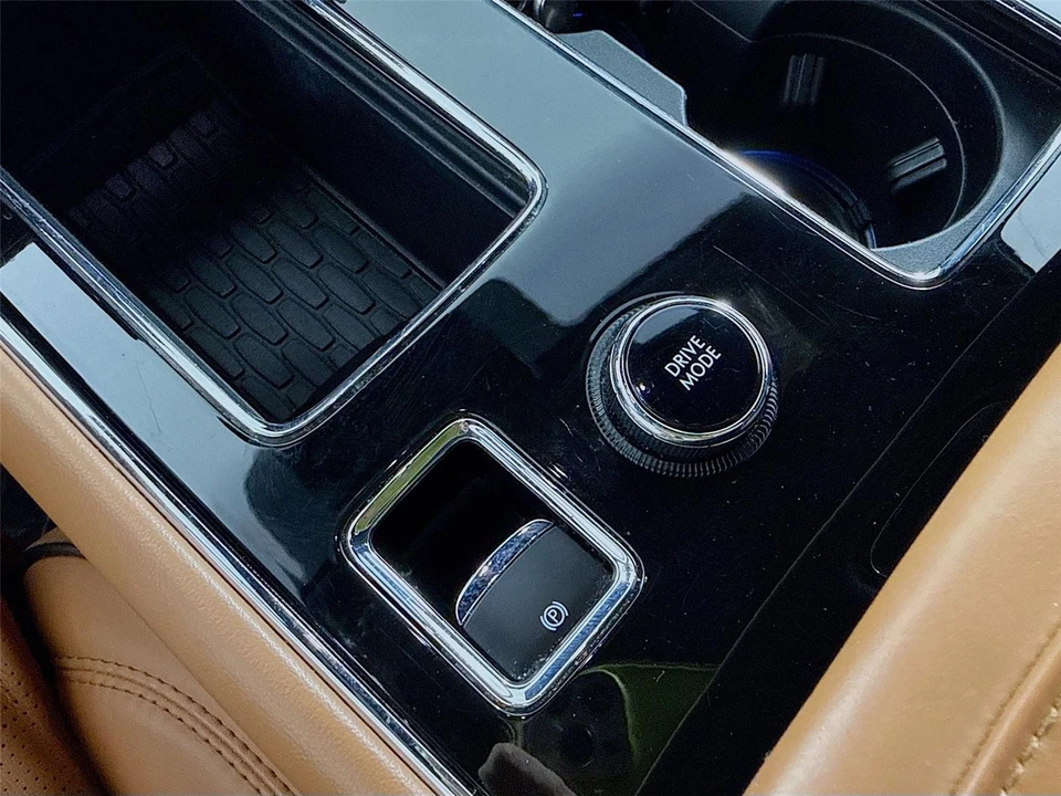 2023 Lincoln Aviator 2nd Gen - Image 25 of 31