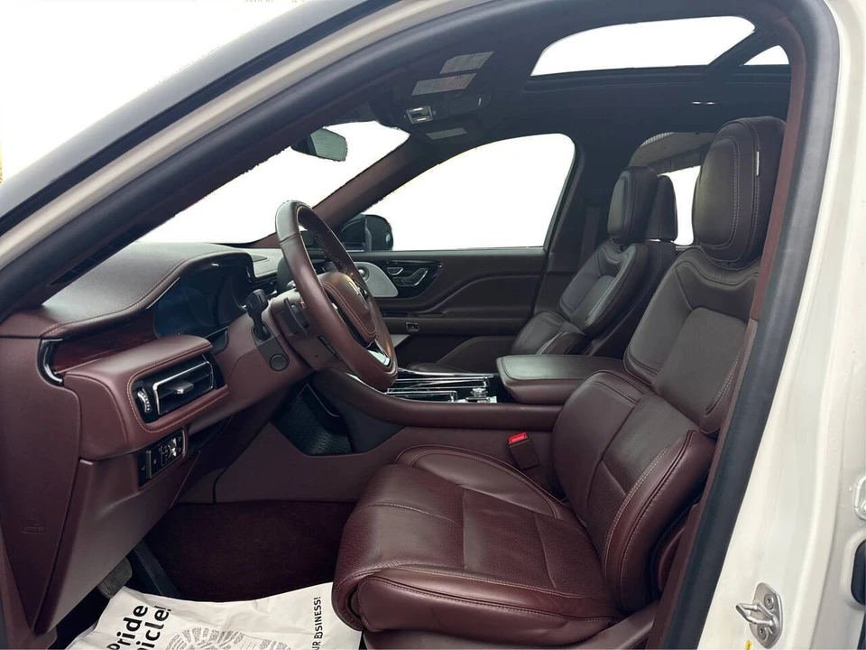 2023 Lincoln Aviator 2nd Gen - Image 9 of 21
