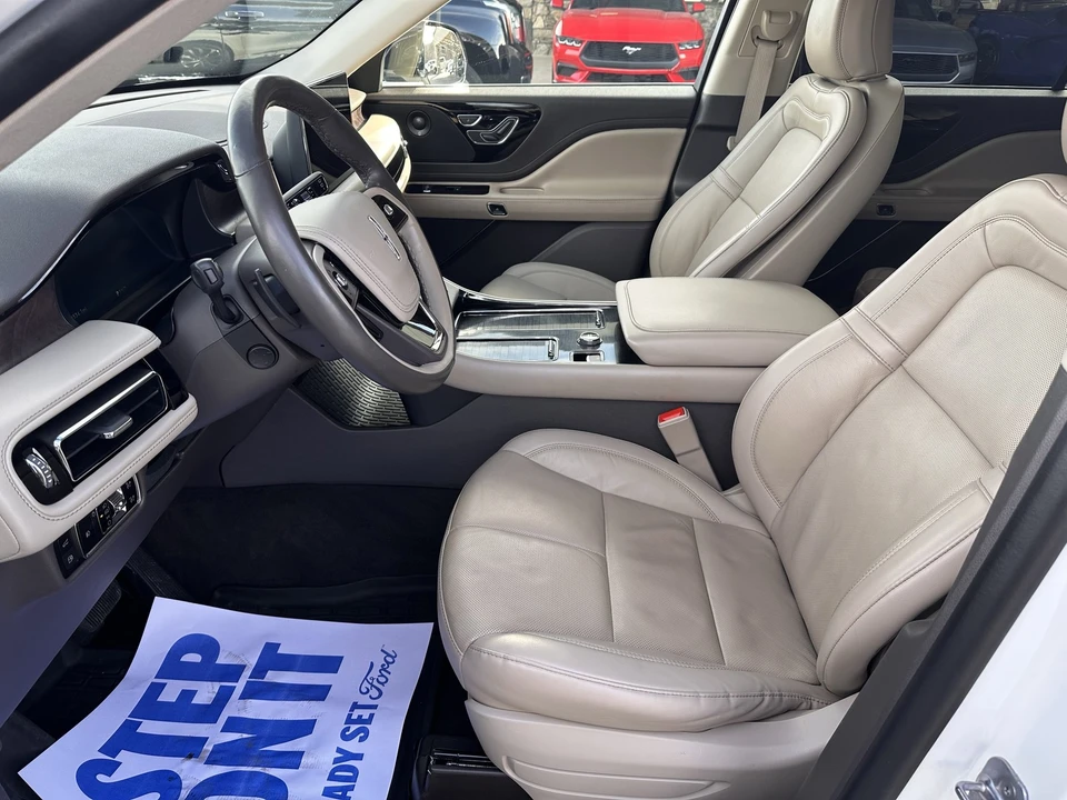 2023 Lincoln Aviator 2nd Gen - Image 10 of 12