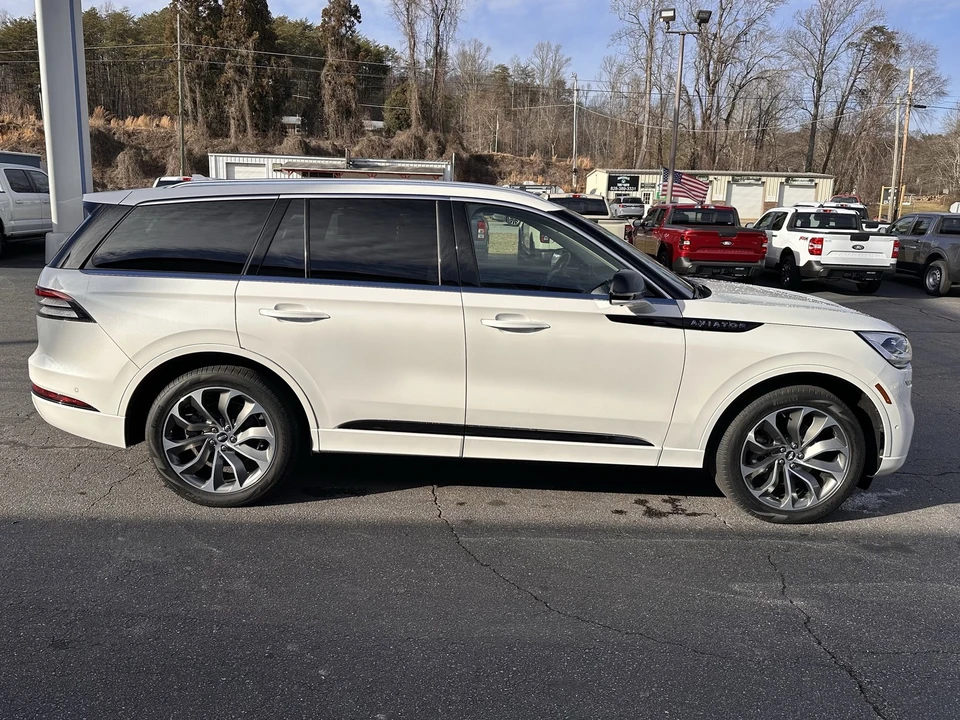2023 Lincoln Aviator 2nd Gen - Image 5 of 21
