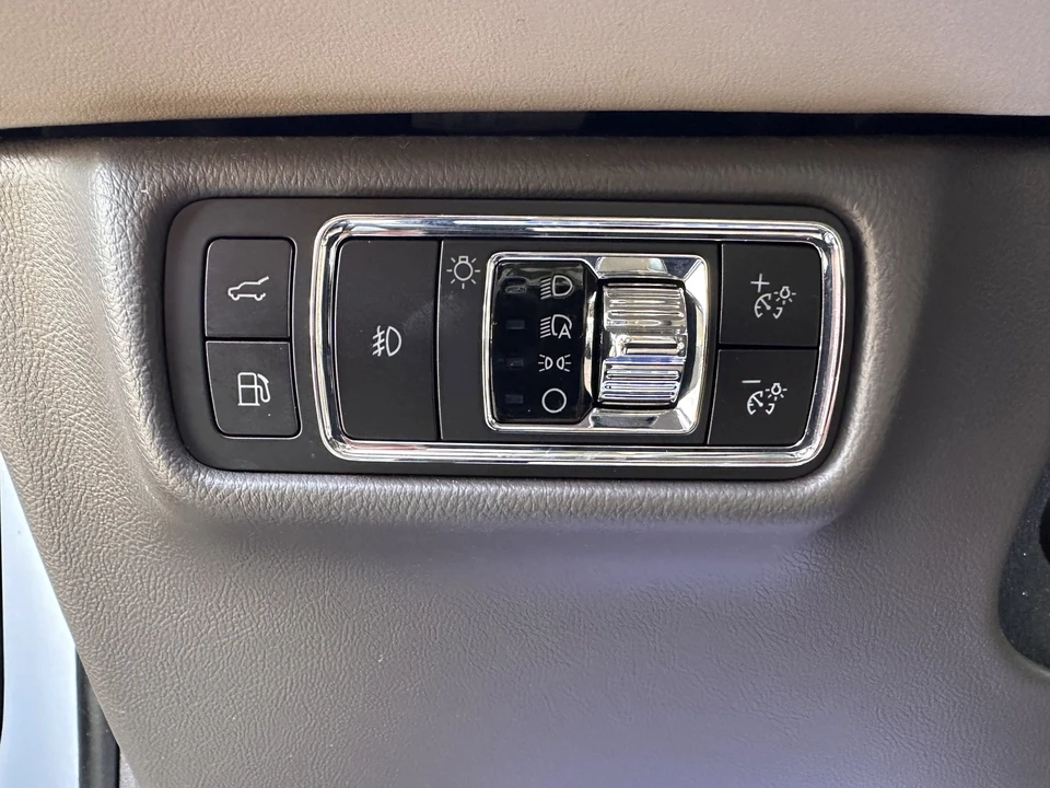 2023 Lincoln Aviator 2nd Gen - Image 19 of 21