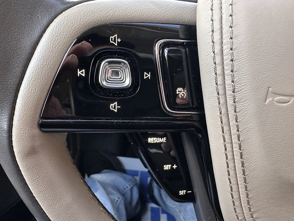 2023 Lincoln Aviator 2nd Gen - Image 21 of 21