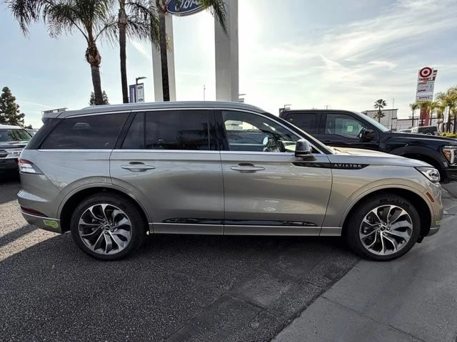 2023 Lincoln Aviator 2nd Gen - Image 9 of 21