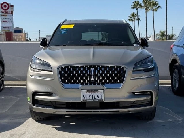 2023 Lincoln Aviator 2nd Gen - Image 2 of 11