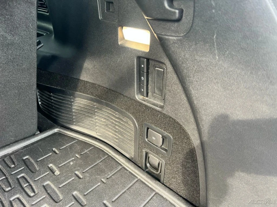 2023 Lincoln Aviator 2nd Gen - Image 18 of 21