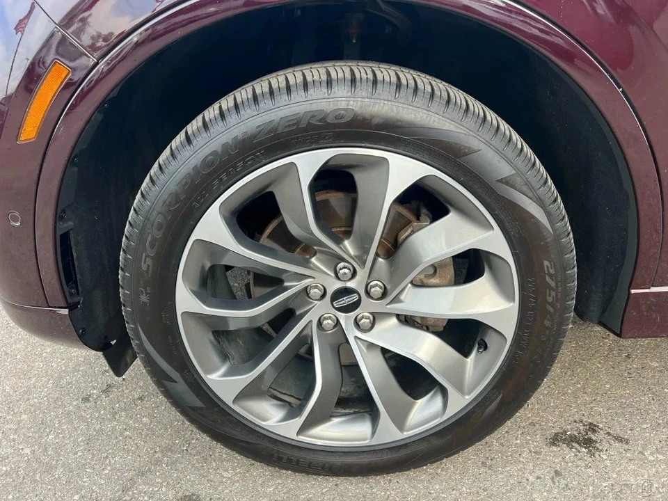 2023 Lincoln Aviator 2nd Gen - Image 11 of 12