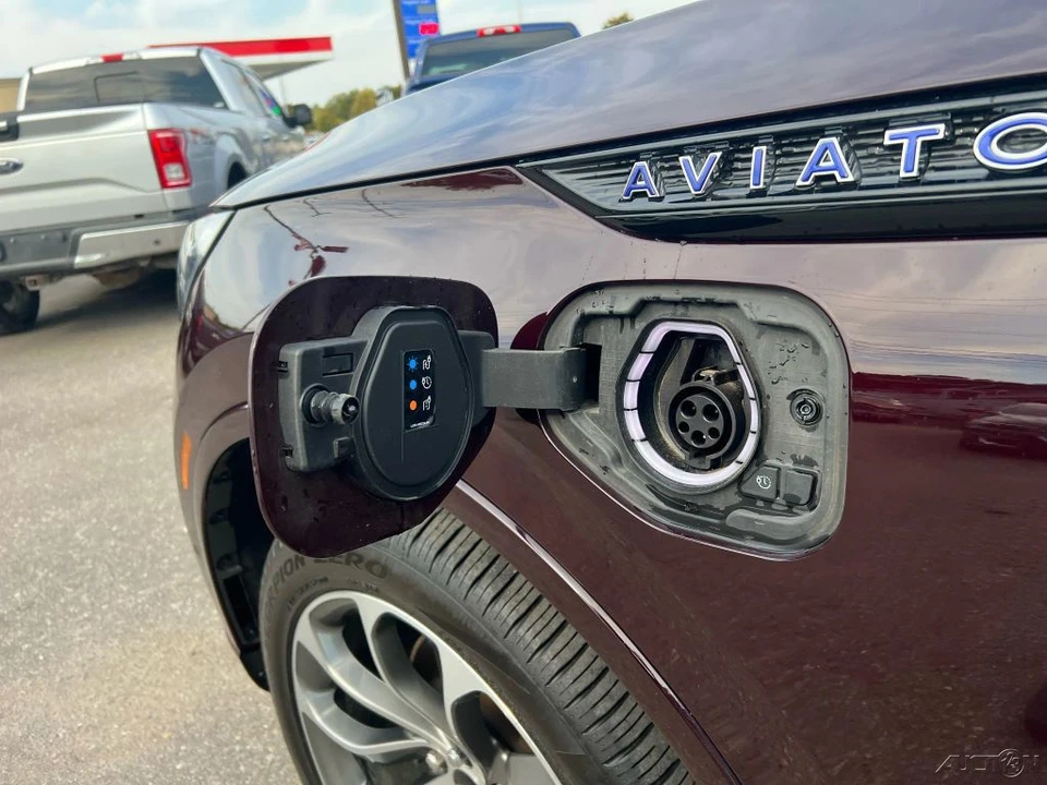 2023 Lincoln Aviator 2nd Gen - Image 10 of 21