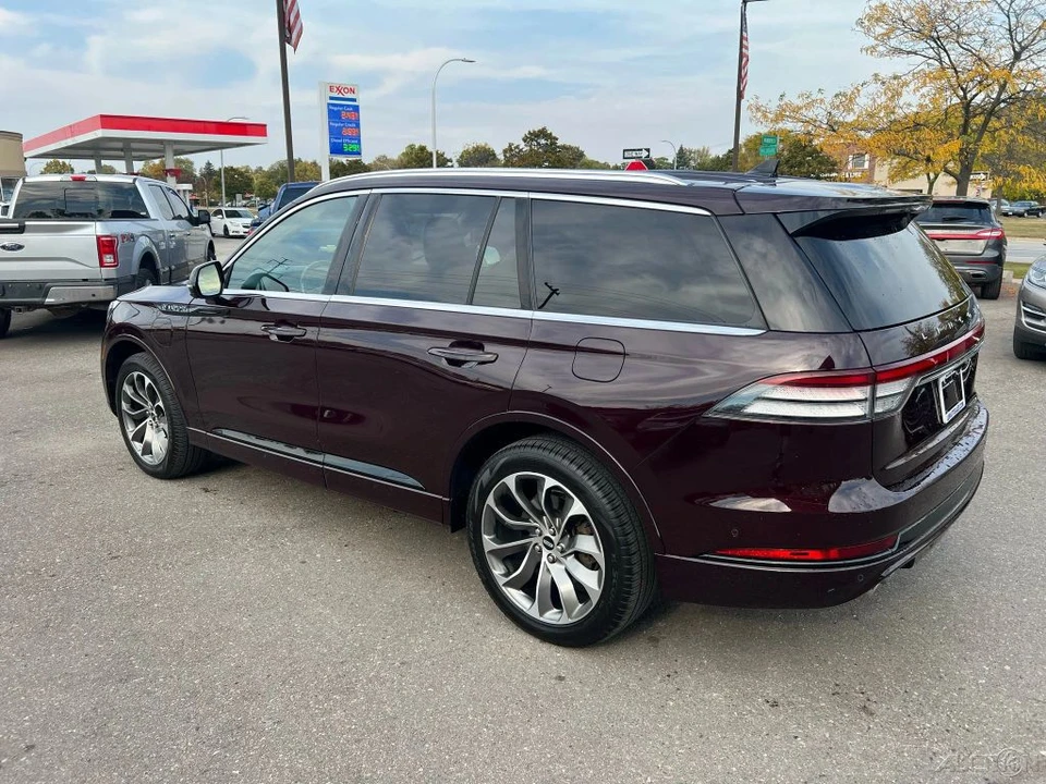 2023 Lincoln Aviator 2nd Gen - Image 3 of 21