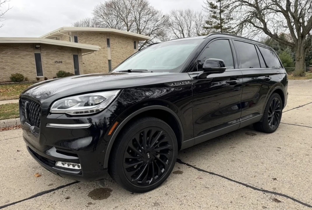 2023 Lincoln Aviator 2nd Gen - Image 3 of 12