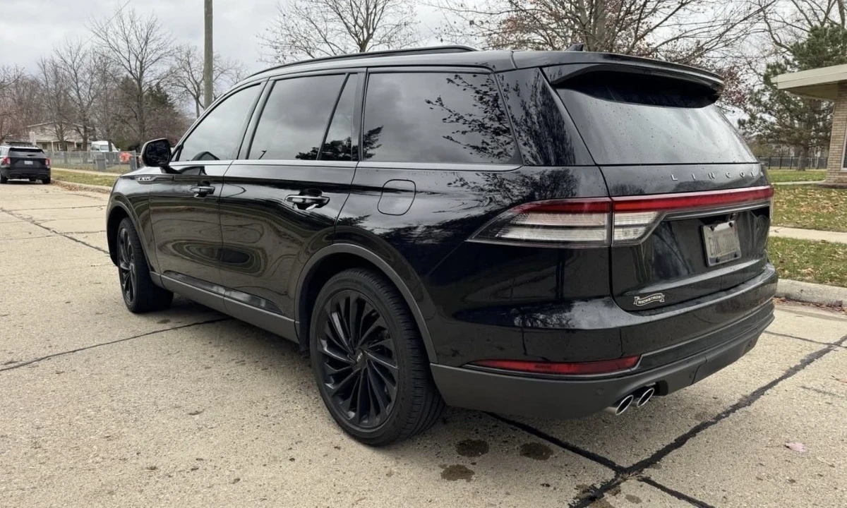 2023 Lincoln Aviator 2nd Gen - Image 7 of 12